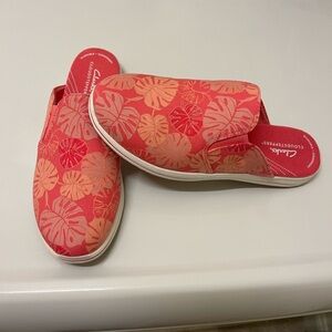 Clark’s cloudsteppers